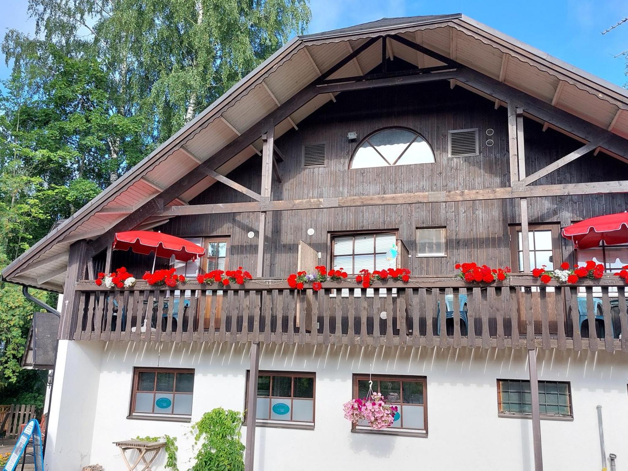 Cronin'S Guesthouse Bed & Breakfast Heinola Exterior photo