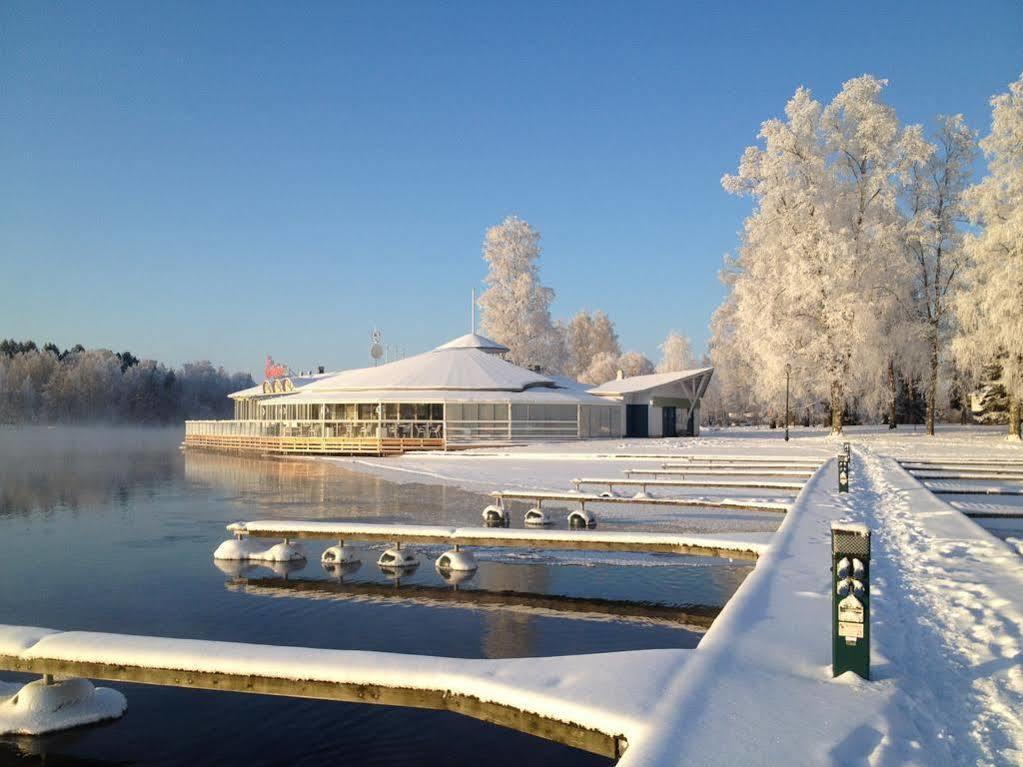 Cronin'S Guesthouse Bed & Breakfast Heinola Exterior photo